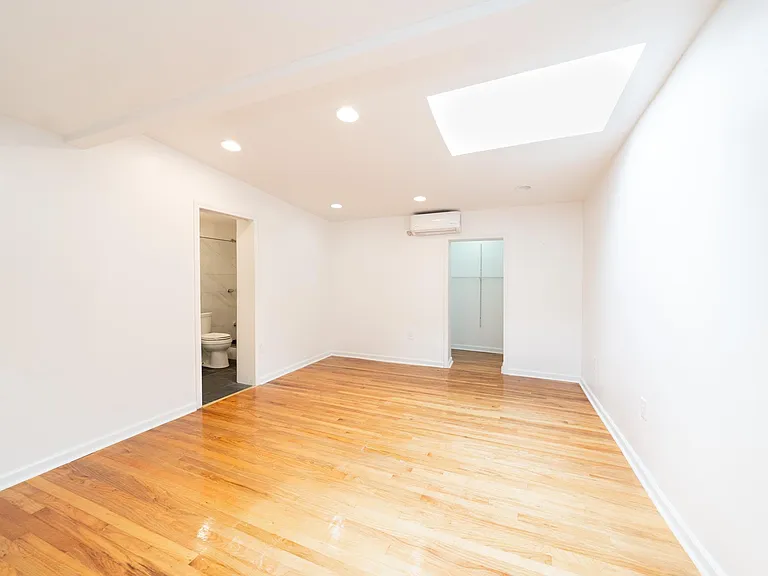 1213 Kendrick Rd — Photo 32