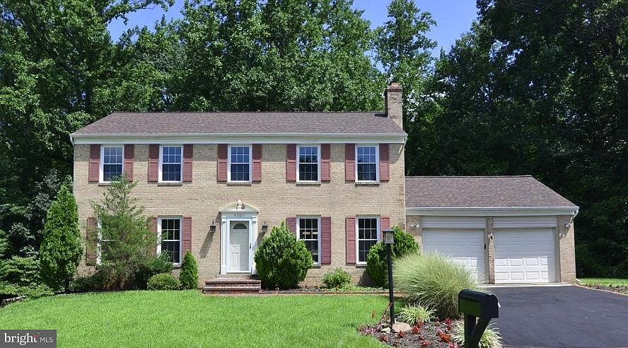 1st image of 4001 Rainbow Glen Ct