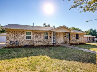 2517 Normont Cir, Fort Worth, TX 76103