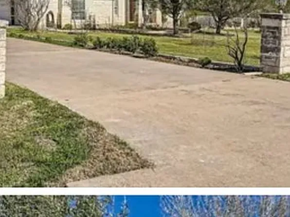 151 Old Settlers Dr, Bastrop, TX 78602