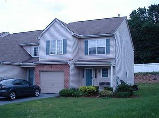 35 Woodmyre Ln, Enola, PA 17025