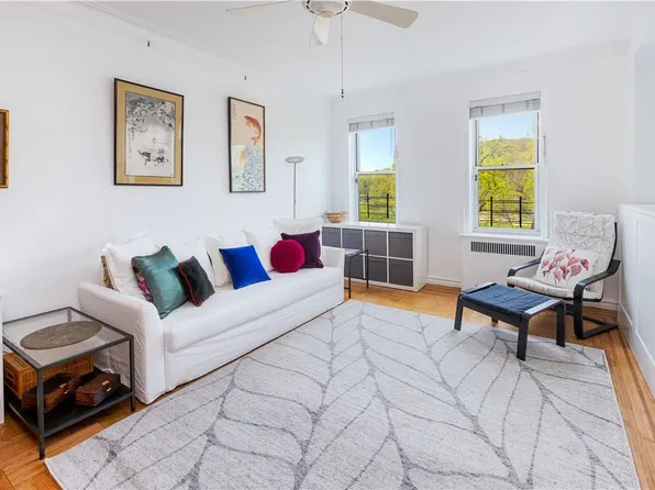 585 W 214 Street #4B, New York (Manhattan), NY 10034
