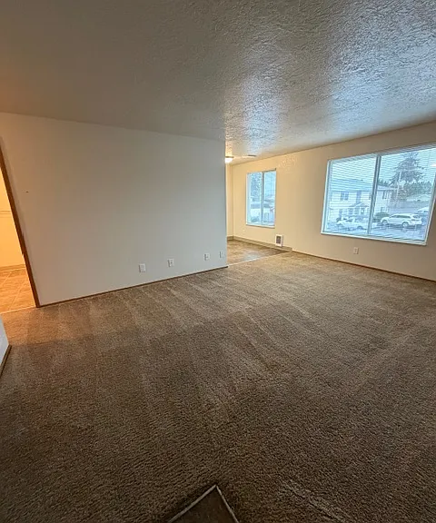 Cheryl Lynn Apartments — Photo 19