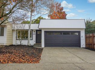 5058 Parkhurst Dr, Santa Rosa, CA 95409