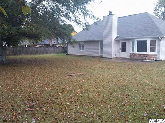 3rd image of 3752 Dalewood St
