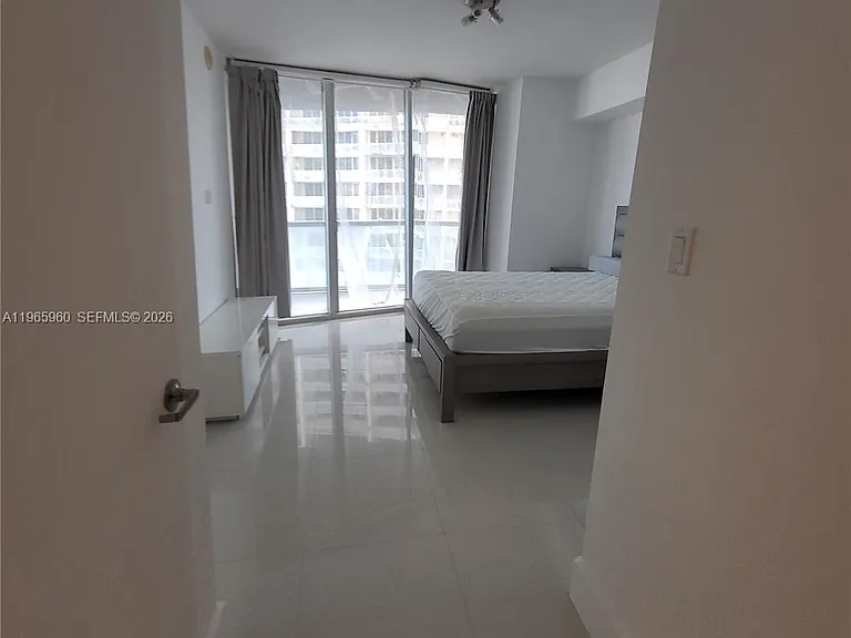 475 Brickell Ave #3709 — Photo 5