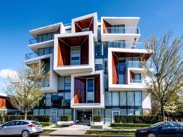 5688 Willow St #307, Vancouver, BC V5Z 3S4