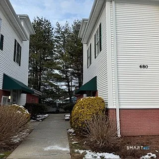 680 Boston Post Rd #26 — Photo 15