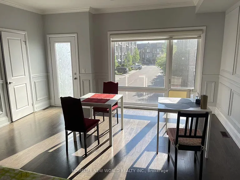 15 Kenneth Wood Cres — Photo 6