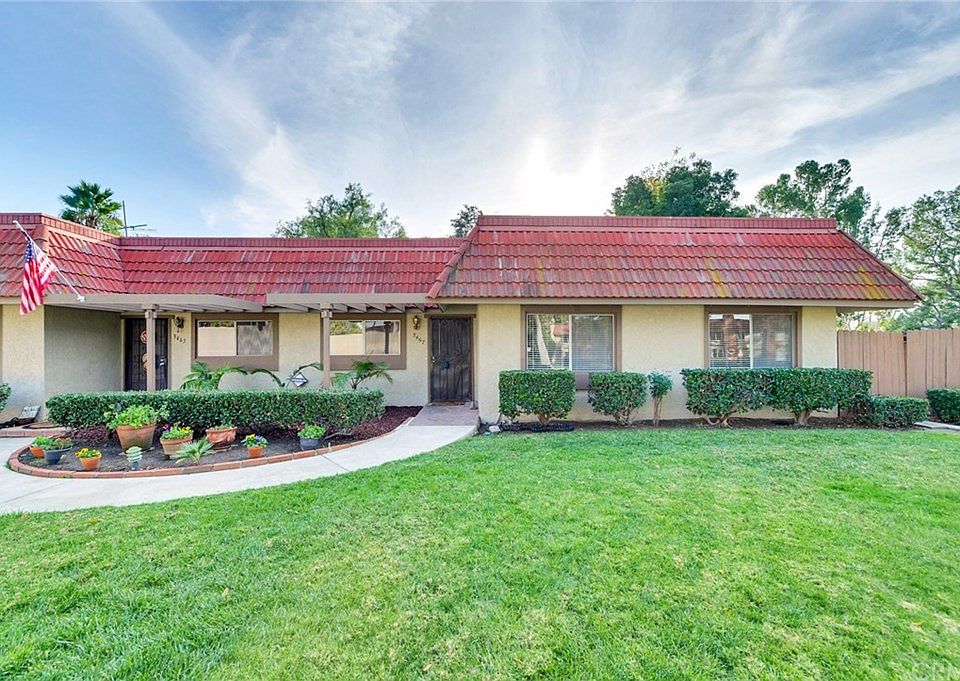 1st image of 3457 Terrace Dr