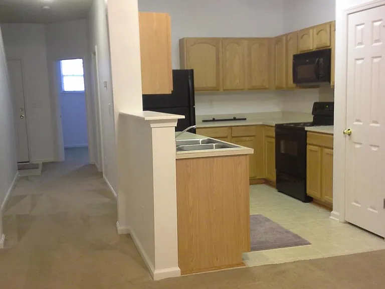 203 Brookshire Rd — Photo 3