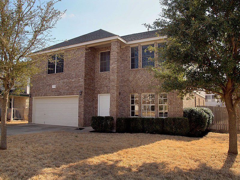 1st image of 3824 Tailfeather Dr