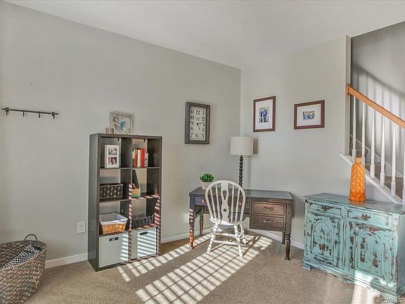 4th image of 2404 Barda Cir