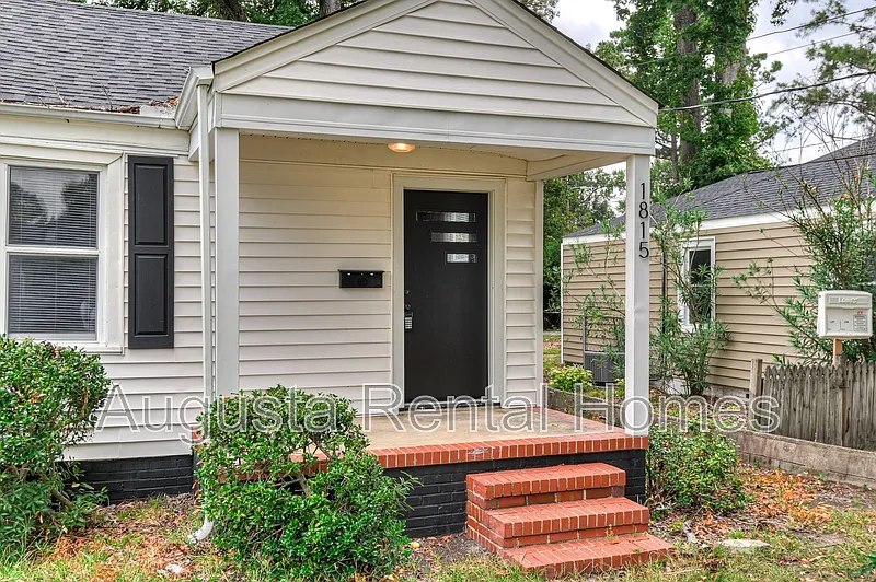 2 bed, 1.0 bath, 1000 sqft, $1,150 — Photo 4