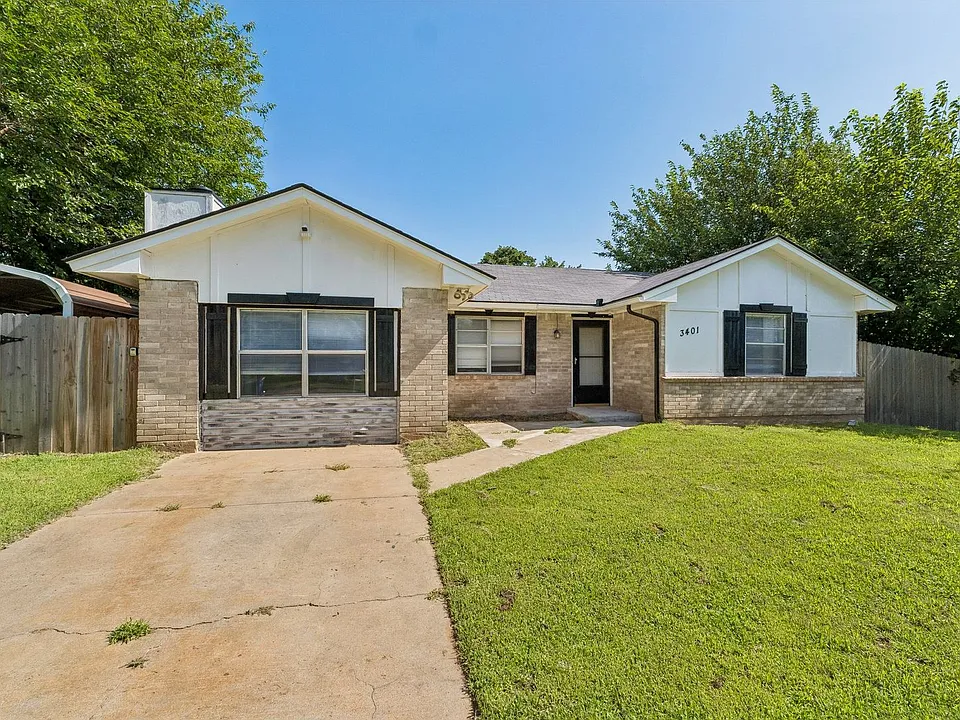 3401 E Noble Dr