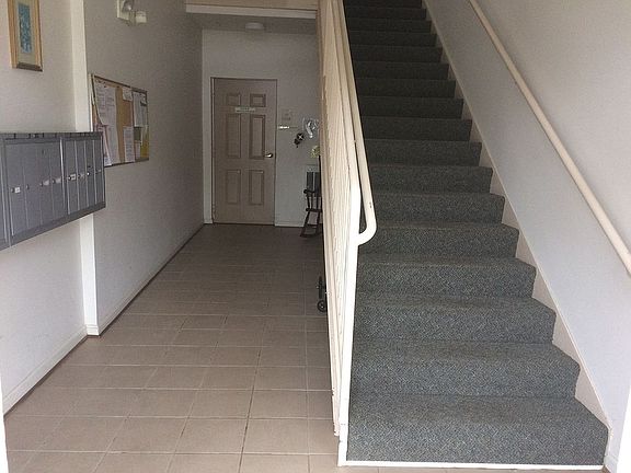 3rd image of 1300 Scottsdale Dr Unit 155
