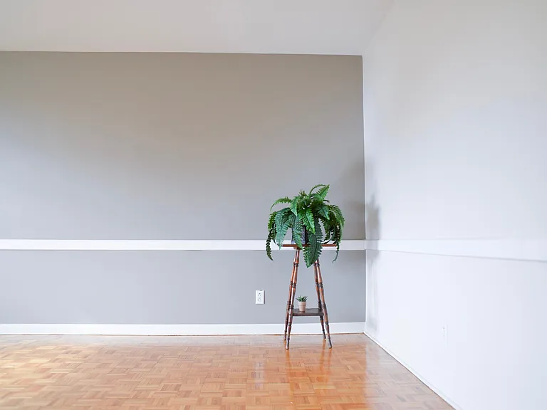 365 Edison Ave #205 — Photo 2