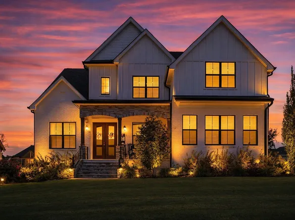 1322 Rothmon Blvd, Mount Juliet, TN 37122