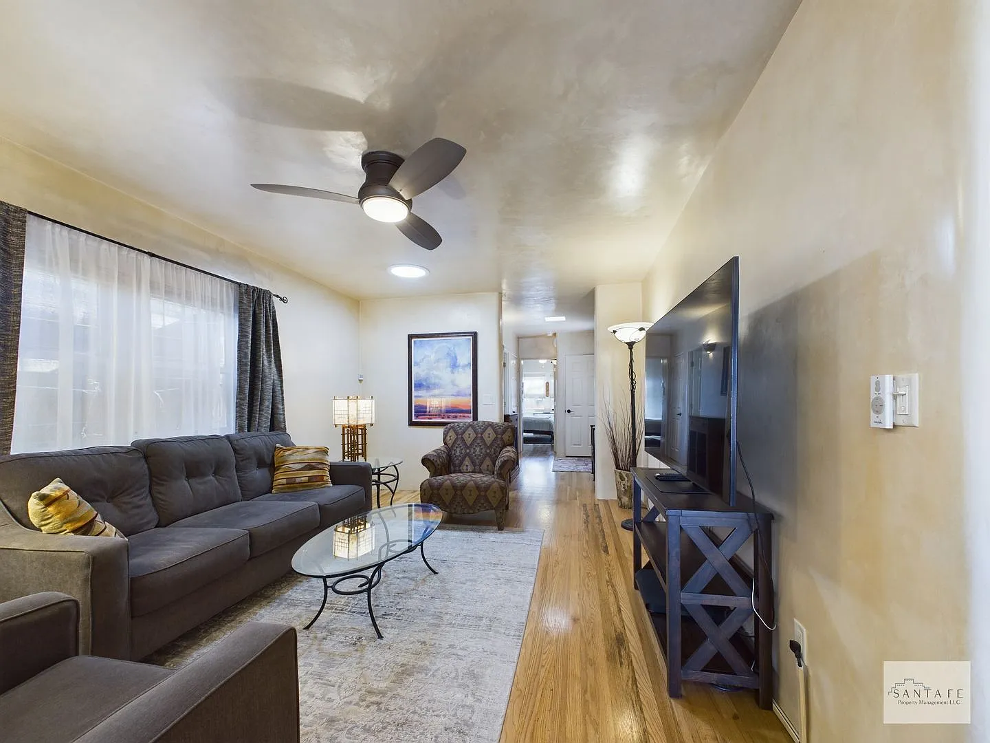 Fully Furnished 2 Bedroom Home in South Capital Available Now! — Photo 4