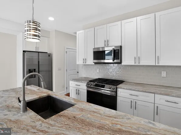 2822 Livingston St, Philadelphia, PA 19134