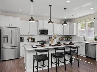 313 Long Leaf Glen Ln, Zebulon, NC 27597