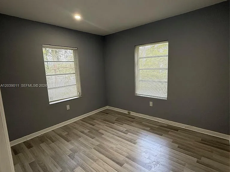 426 NE 77th Street Rd #4 — Photo 13