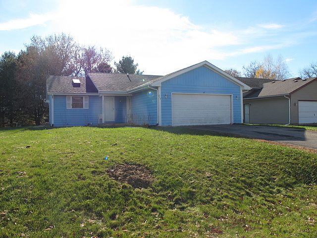 1st image of 217 Liverpool Dr SE
