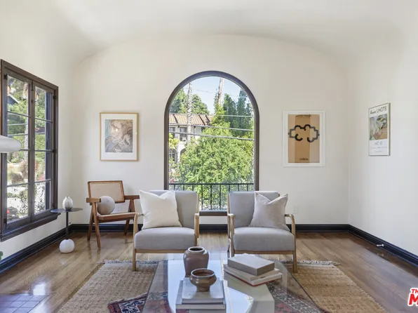 1915 Talmadge St, Los Angeles, CA 90027