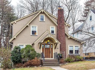 60 Overlook Rd, Montclair, NJ 07043