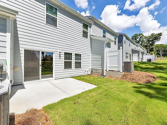 3rd image of 2603 Green Market Dr