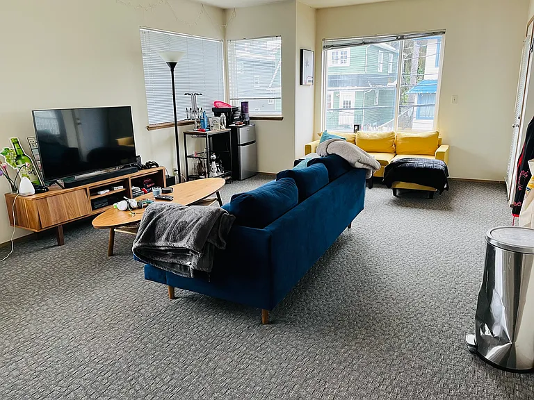 4721 19th Ave NE #101-304 — Photo 8
