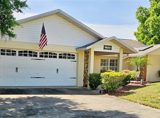 11846 Indiana Ave, Tavares, FL 32778