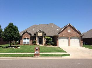 11605 NW 114th St, Yukon, OK 73099