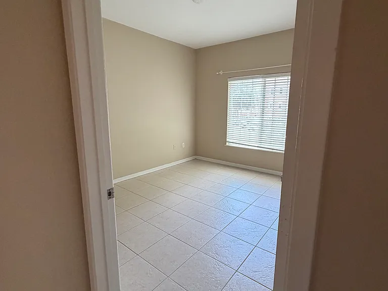 615 Fairway Dr #207 — Photo 14