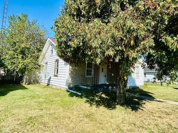 1712 W 15th St, Muncie, IN 47302