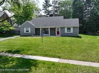 1614 Lindbergh Dr, Lansing, MI 48910
