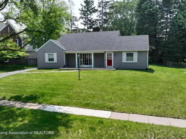 1614 Lindbergh Dr, Lansing, MI 48910