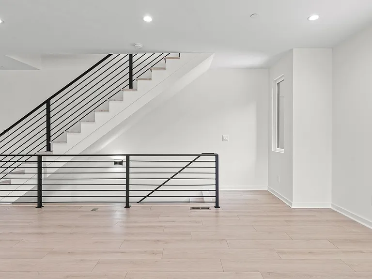 1408 Anderson St #C — Photo 12
