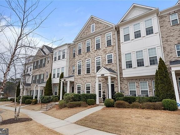 4th image of 653 Hanlon Way