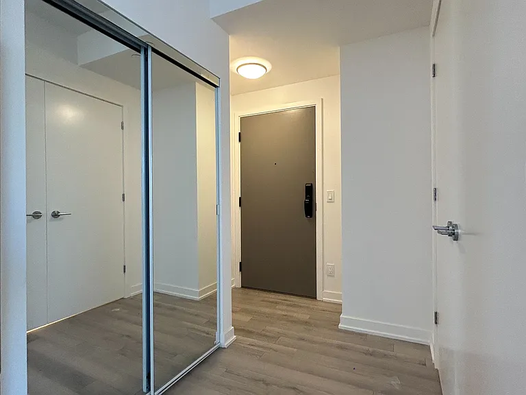 3071 Trafalgar Rd #305 — Photo 14