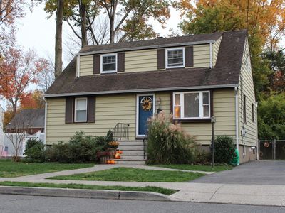 48 Berwyn Pl, Bergenfield, NJ, 07621