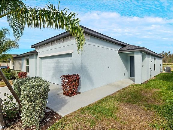 3rd image of 4037 Villa Doria Ct