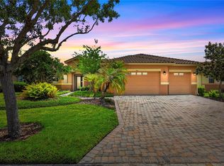 453 Sorrento Rd, Poinciana, FL 34759