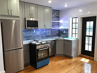 Rented by Walker Whiteside Pettibone, LREB