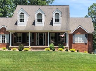 241 Andrews Trce, New Castle, PA 16102