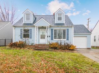 22950 Tracy Ave, Euclid, OH 44123