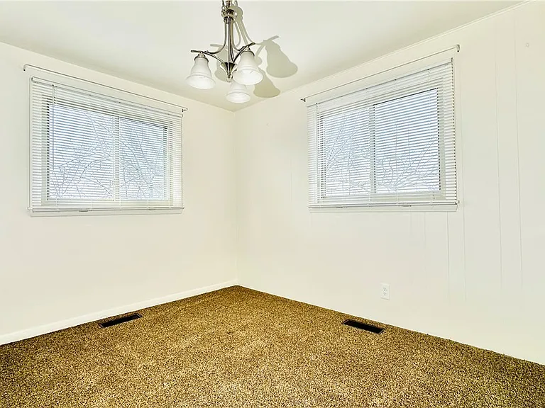 954 Brighton Rd — Photo 12