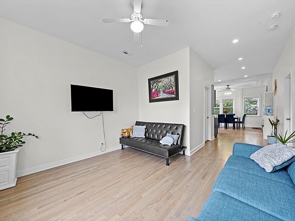 4th image of 5126 S Wolcott Ave