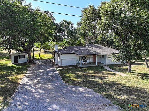 3rd image of 2107 Valley East Ln