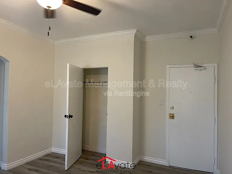 832 S Fedora St #105 — Photo 10